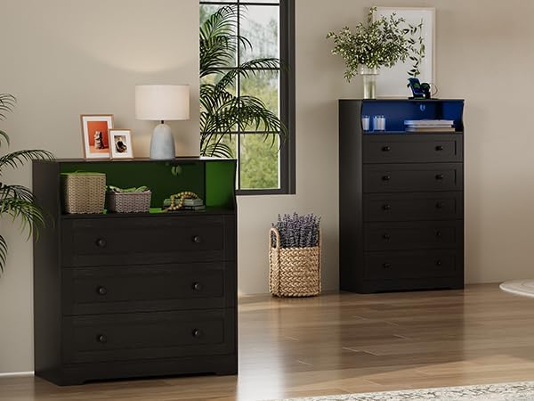 GarveeLife Small Dresser with 3 Drawers, Wood Dresser with Charging Station and LED Lights for Bedroom Closet Bedside, Modern Wooden Chest of Drawers for Living Room, Hallway