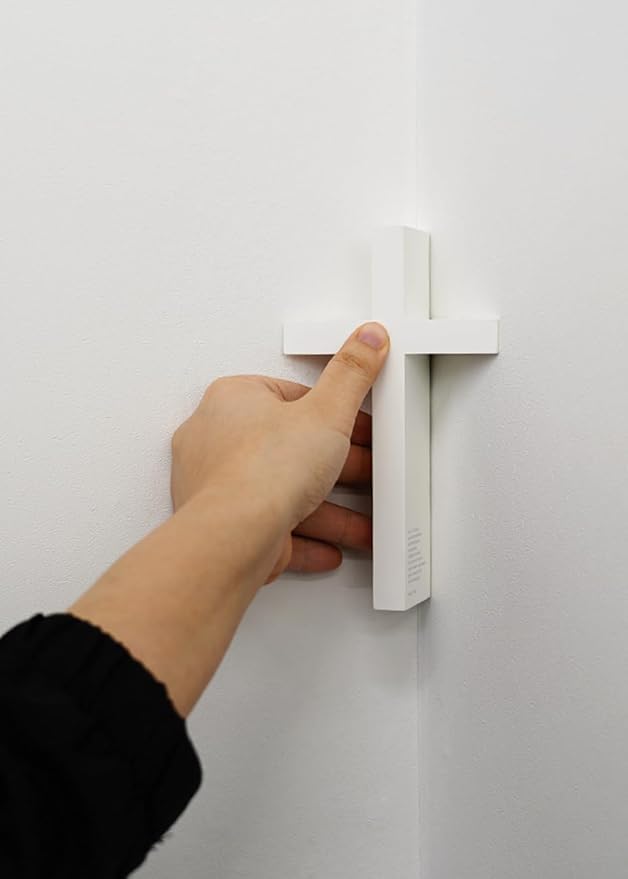 mosery Wall Cross a corner-attached cross white 5.9 inches high 4ea 1pack a daily reminder of Jesus magnetically attached without nails the most beautiful gift cross a holy object for home