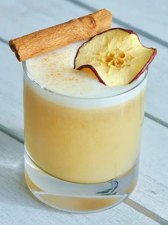 Drink Botanicals Ireland | Dehydrated Dried Apple Slices | 40 + Slices | 100% Natural | Non GMO, Vegan | Apples for Garnishing Cocktails, Baking, Sauces, Cakes, Decoration | 135 Grams, 4.76 Oz | Jar