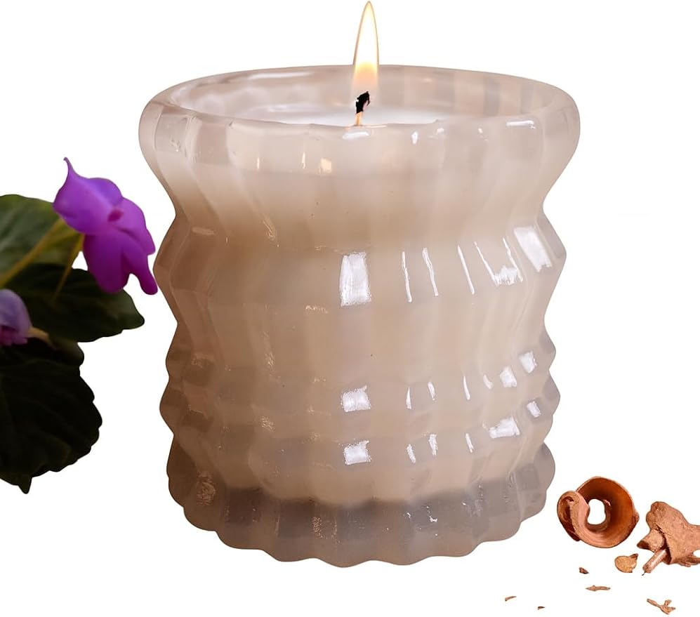ELLORI | Non-Toxic Candle in Textured Glass Vessel