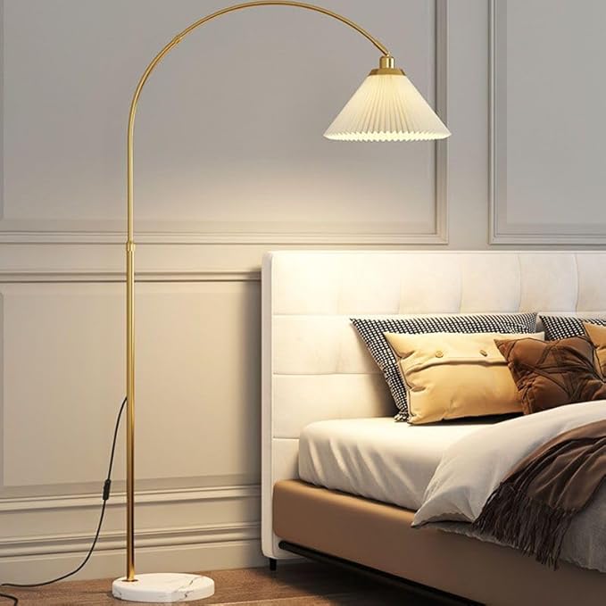 CraftThink Floor Lamp, Contemporary Metal Corner Lamp with Geometric Shade, E26 One-Light Tall Lamp Standing Lamp for Bedroom Reading Living Room, Bulb not Included (White)