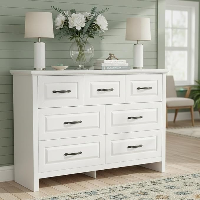 Marsail Farmhouse 7 Drawer Dresser, Wood Chest of Drawers with Natural Texture, Smooth Gliding Drawers, Versatile Storage Organizer Cabinet for Bedroom & Living Room, White