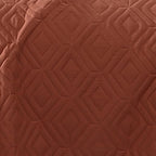 WRENSONGE King Size Quilt-3 Pieces Geometric Autumn Leaf Bedspreads King Quilt Bedding Set for All Seasons, Soft Summer Coverlet with 2 Pillow Shams Suitable for Bed, Quilted Blanket
