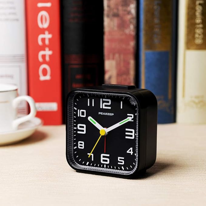 Peakeep 3D Numbers No Tick-Tock Analog Alarm Clock with Classic Beep Sound, Snooze, Manual Light and Battery Powered Small for Travel (Black-3D)