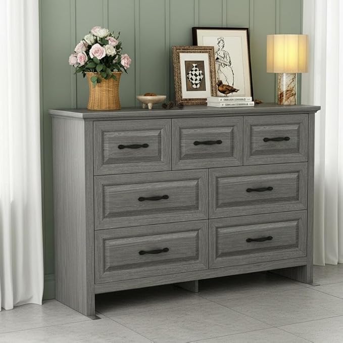 Marsail Farmhouse 7 Drawer Dresser, Wood Chest of Drawers with Natural Texture, Smooth Gliding Drawers, Versatile Storage Organizer Cabinet for Bedroom & Living Room, Grey