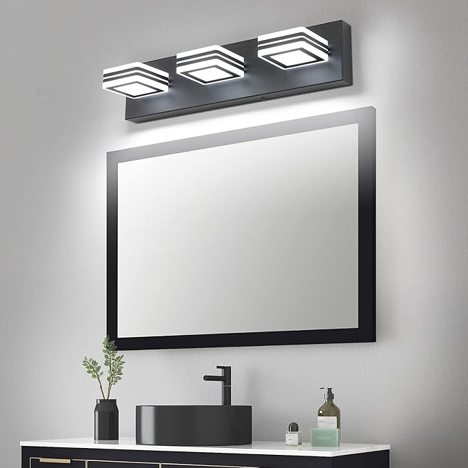 SOLFART LED Bathroom Vanity Light Fixtures： 3 Light Matte Black Modern Acrylic Bathroom Wall Lighting Fixtures Over Mirror Cool White 6000K