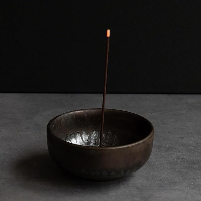 Asayu Japan 2-in-1 Low Smoke Incense Sticks Japan Set, 2 scents: Matcha Green Tea & Sakura, Japanese Incense for Morning & Evening Relax, Yoga, Meditation. Smokeless for Less Irritation