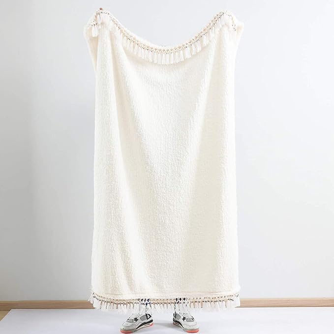 Ultra Soft Fleece Sherpa Blanket King Size,Lightweight Cozy Boho Bed Blanket with Decorative Tassel, Pattern Reversible, Antique White,104”x90”