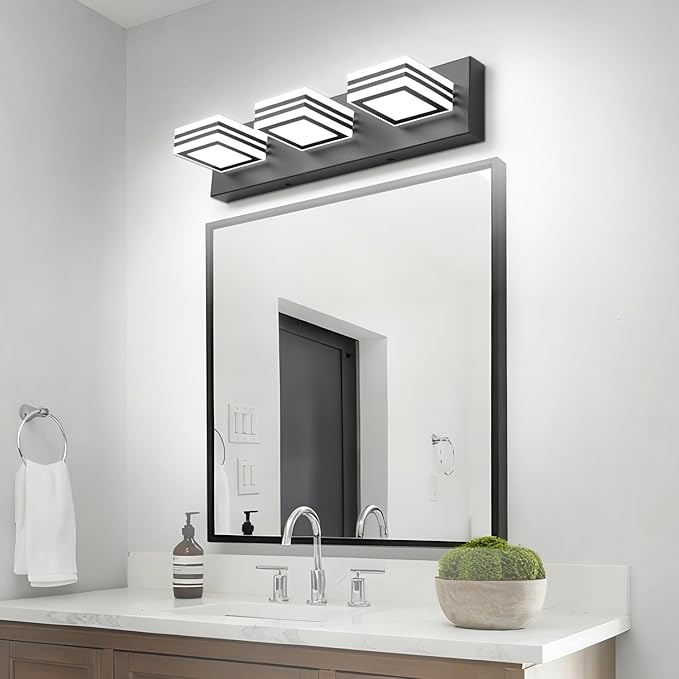 SOLFART LED Bathroom Vanity Light Fixtures： 3 Light Matte Black Modern Acrylic Bathroom Wall Lighting Fixtures Over Mirror Cool White 6000K