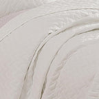 WRENSONGE King Size Quilt-3 Pieces Weave White Bedspreads King Quilt Bedding Set for All Seasons, Soft Summer Coverlet with 2 Pillow Shams Suitable for Bed, Couch, Quilted Blanket