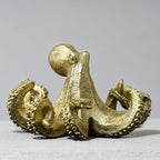 Gold Octopus Vintage Statue Sculpture Frgurine Gift for Home Office Living Room Desktop Display Decor Decorative