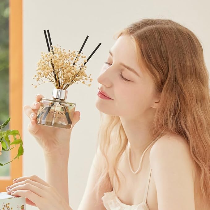 COCODOR Flower Reed Diffuser Set / 6.7oz / Lemon Eucalyptus/Scent Diffuser with Sticks Home Fragrance Reed Diffuser for Bathroom Shelf Decor