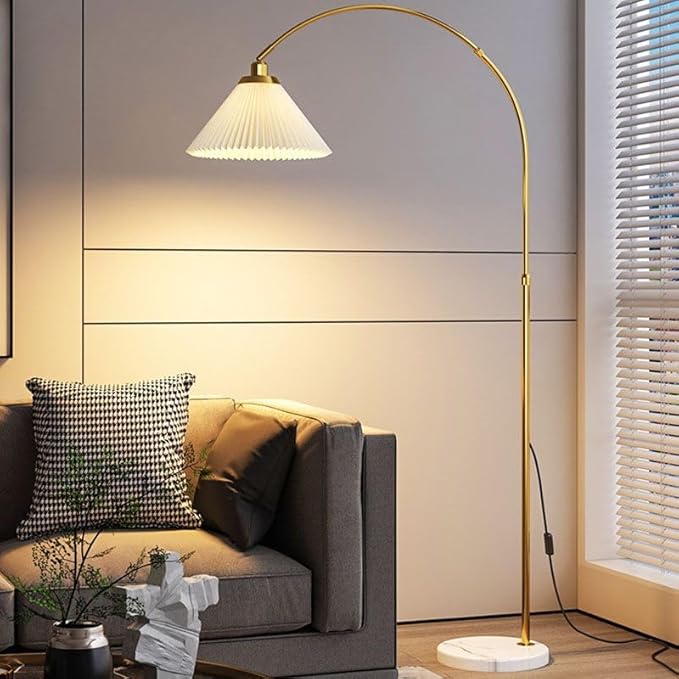 CraftThink Floor Lamp, Contemporary Metal Corner Lamp with Geometric Shade, E26 One-Light Tall Lamp Standing Lamp for Bedroom Reading Living Room, Bulb not Included (White)