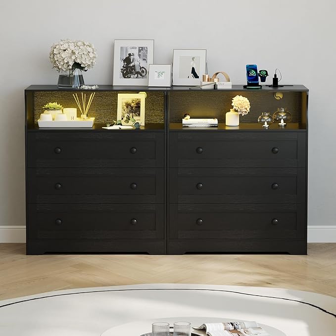 GarveeLife Small Dresser with 3 Drawers, Wood Dresser with Charging Station and LED Lights for Bedroom Closet Bedside, Modern Wooden Chest of Drawers for Living Room, Hallway