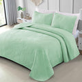 Exclusivo Mezcla Ultrasonic Full Queen Quilt Bedding Set, Lightweight Mint Green Bedspreads Soft Modern Geometric Coverlet Set for All Seasons (1 Quilt and 2 Pillow Shams)