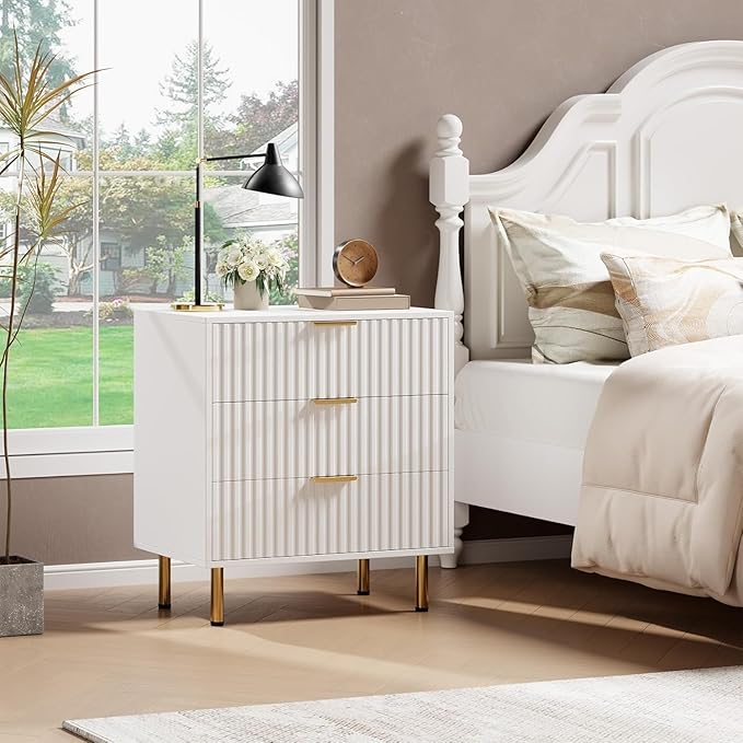 GarveeHome White 3 Drawer Dresser for Bedroom, Fluted Modern Nightstand with Deep Drawers, Chest of Drawers with Wide Top, Wooden Dresser Organizer, Side Table for Living Room, Hallway, Kids Room