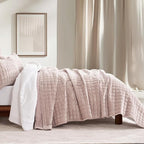 RECYCO Luxury Velvet Quilt Set King Size Bedding Sets, Ultra Soft Velvet Comforter Set, Lightweight Channel Box Stitch Oversized Bedspread Coverlet for All Season, with 2 Shams, Rose Pink