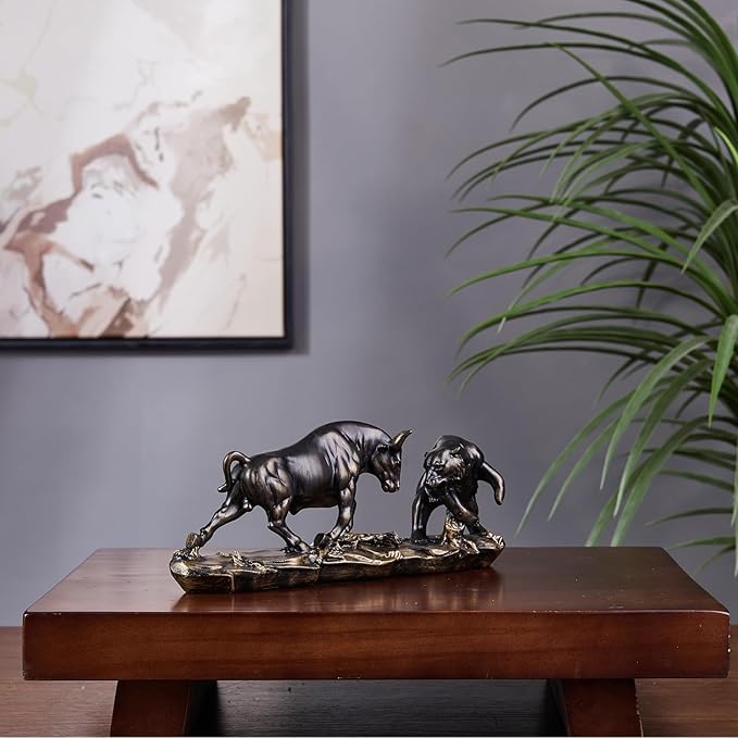 AETVRNI Wall Street Bull Statue Sculpture Stock Market Charging Bull Animal Figurine - Resin Sculpture of Bull VS Bear Ideal Gifts for Financial Investment Managers Investor,Bronze,11in