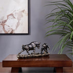 AETVRNI Wall Street Bull Statue Sculpture Stock Market Charging Bull Animal Figurine - Resin Sculpture of Bull VS Bear Ideal Gifts for Financial Investment Managers Investor,Bronze,11in