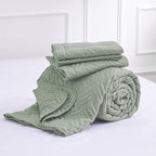 Love's cabin Quilts for Queen Bed Sage Bedspreads Bedding Set - Summer Lightweight Bedspread Comforter - Wave Pattern Bedding Coverlet for All Season - 3 Pieces (1 Quilt, 2 Pillow Shams)