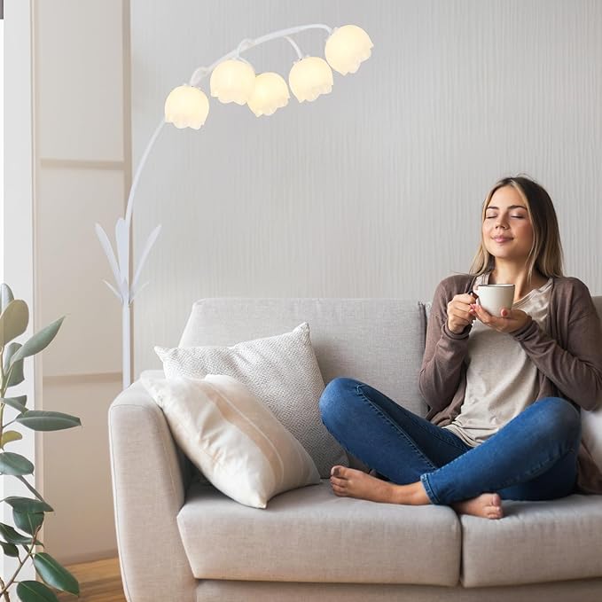 HMVPL White Floral Floor Lamp, Cute Flower Standing Lamp for Bedroom, Modern Tall Lamp with 5 G9 LED Bulbs, Foot Switch, Acrylic Shade, Curved Floor Lamp for Living Room Corner Bedside Kids Home Decor