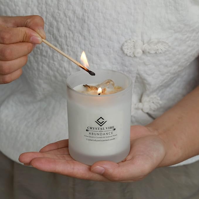 Crystal Vibe Jasmine Scented Candle with Clear Quartz Crystals and Jasmine Petals for Aromatherapy Mditation - Attract Abundance - Natural Soy Candle Gifts for Christams Birthdays