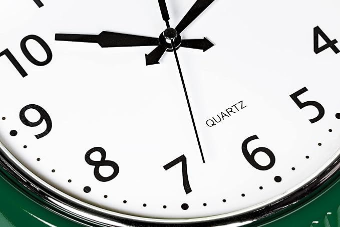Bernhard Products Retro Wall Clock 9.5 Inch Hunter Green Kitchen 50's Vintage Design Round Silent Non-Ticking Quartz Battery Operated Clocks for Home Office School Classroom Kids Bedroom Living Room
