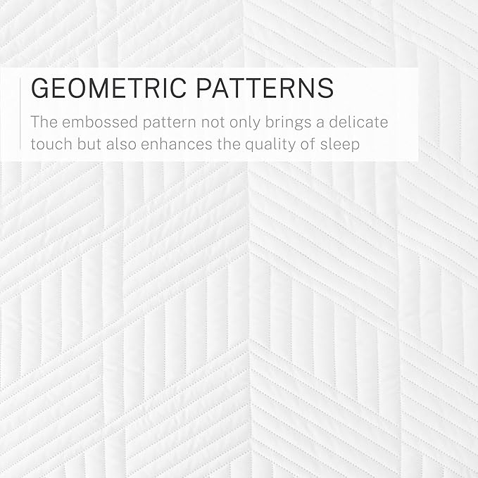 Exclusivo Mezcla Ultrasonic Twin Quilt Bedding Set, Lightweight White Bedspreads Soft Modern Geometric Coverlet Set for All Seasons (1 Quilt and 1 Pillow Sham)