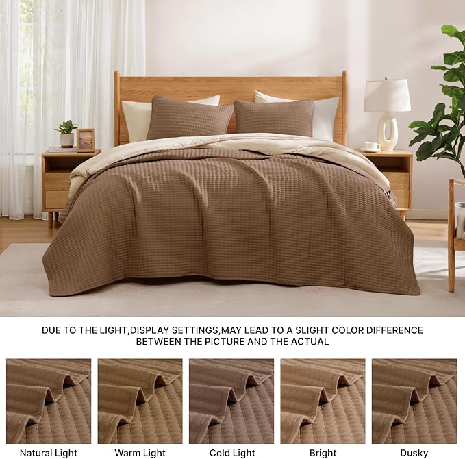 WRENSONGE Queen Quilt-3 Pieces Lightweight Bedspreads Brown Queen Size Quilt Bedding Set for All Seasons, Soft Summer Blanket with 2 Pillow Shams Suitable for Bed, Couch