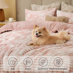 BEDELITE Fleece Full Comforter Set -Super Soft & Warm Fluffy Pink&White Bedding, Luxury Fuzzy Heavy Bed Set for Winter with 2 Pillow Cases