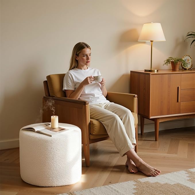Round Boucle Pouf Ottoman Footrest – Soft & Lightweight Footstool with Full Foam Filling for Living Room, Bedroom