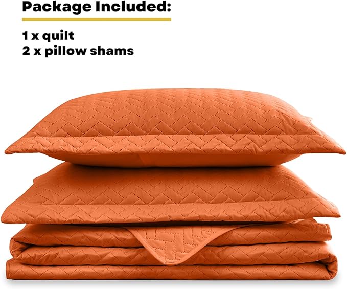 Maple&Stone Quilt Set California King Size, Lightweight Burnt Orange Bedspread Ultrasonic Chevron Pattern Light Coverlet for All Season Comforter Bedding Decor - 3 Piece Bed Cover Sets