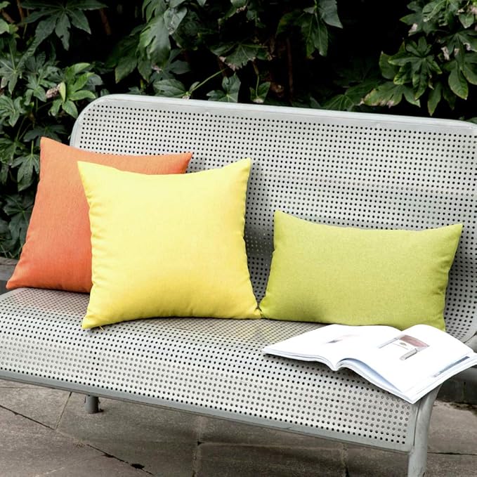 MIULEE Pack of 2 Decorative Outdoor Solid Waterproof Throw Pillow Covers Spring Faux Linen Garden Farmhouse Cushion Cases for Summer Patio Tent Balcony Couch Sofa 20x12 Inch Green
