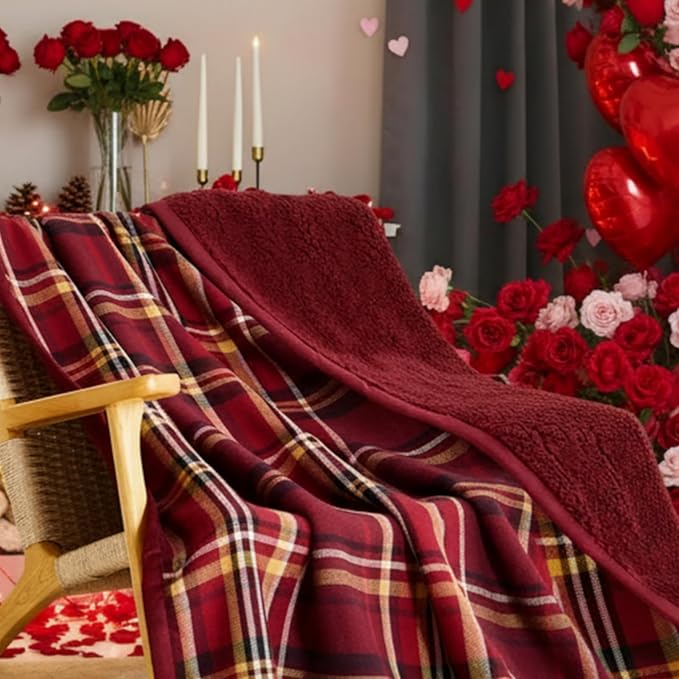 Sophia & William Throw Blanket for Couch Sofa(50x60 Inches) - Reversible Fluffy Soft Blanket, Gifts for Women, Red