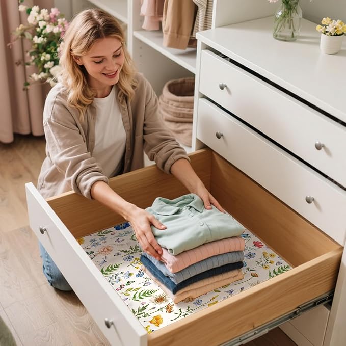 BBTO 20 Sheet Scented Drawer Liners for Dressers 15.8" x 22" Scented Fragrant Cabinet Paper Liners Non Adhesive Drawer Paper Mats for Bedroom Home Closet Shelves(Wildflower)