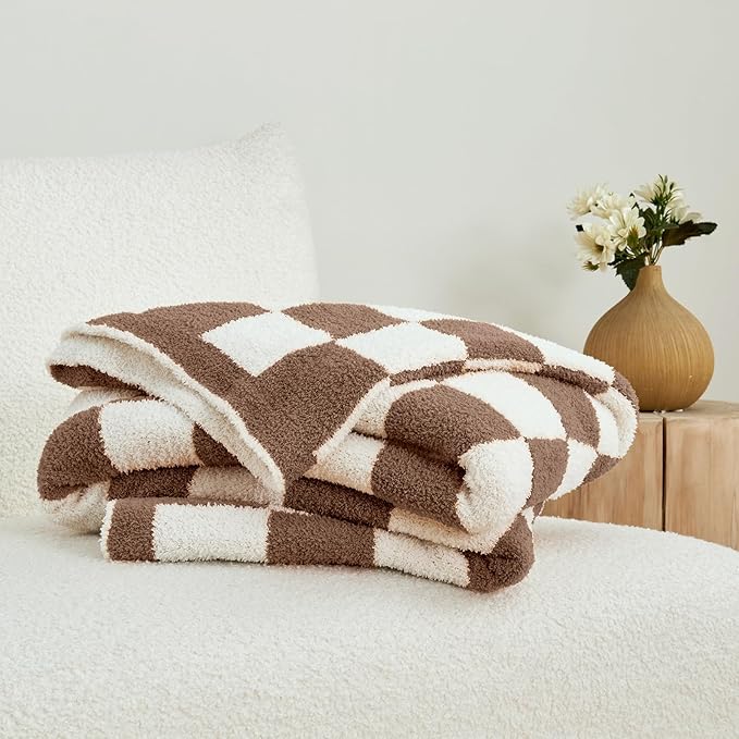 CozeCube Super Soft Fullfy Microfiber Reversible Knitted Blankets, Warm Cozy Fuzzy Plush Throw, Dark Brown and White Checkered Throw Blanket for Couch Bed Sofa, 50" x 60"