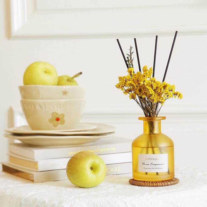 Reed Diffuser Set –Scented Diffuser with Sticks Home Fragrance Diffusers for Home Reed Diffuser for Bathroom Shelf Decor (4.06oz Pear Freesia)