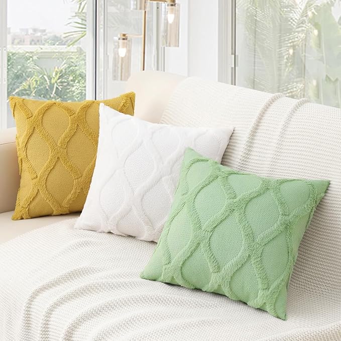 decorUhome Spring Throw Pillow Covers 18x18 Inch Set of 2, Soft Plush Faux Fur Wool Sage Green Couch Pillow Covers, Decorative Neutral Pillow Cases for Bed Sofa Living Room Home Decor