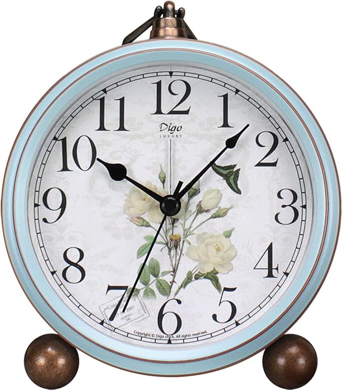 Maxspace 5.2in Desk Clock, Retro Silent Analog Clock Non-Ticking & Battery Operated with Quartz Movement,Clock Decor for Bedroom Living Room