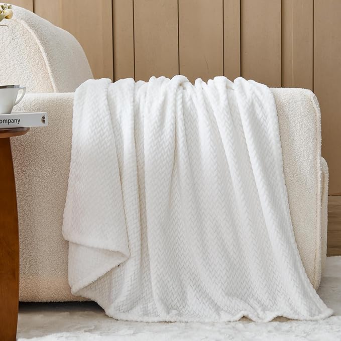 NEWCOSPLAY Super Soft Queen Blanket White Premium Silky Flannel Fleece Leaves Pattern Lightweight Bed Blanket All Season Use (White, Queen(90"x90"))