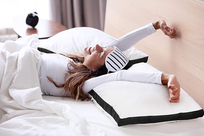 Utopia Bedding Bed Pillows for Sleeping Queen Size (Black), Set of 2, Soft & Fluffy Pillow with Down Alternative Filling, Cooling, Hotel Quality, Gusseted Pillow for Back, Stomach or Side Sleepers