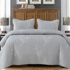 Exclusivo Mezcla Reversible Boho Quilts King Size, Grey Bedspreads Lightweight Coverlet All Season Flowers Quilt Bedding Set with Printed Floral Pattern (1 Quilt, 2 Pillow Shams)