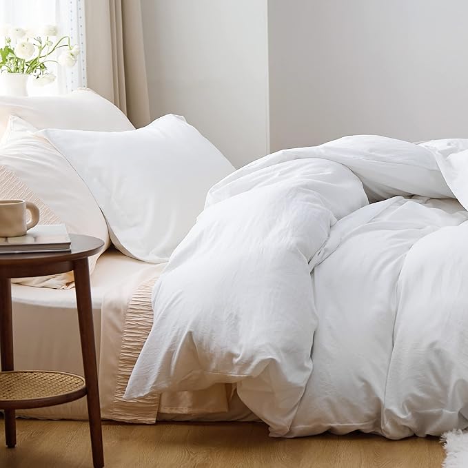 Bedsure White Duvet Cover Full Size - 3 Pieces Prewashed Extra Soft Cotton-Like Polyester Bedding Set, Includes 1 Duvet Cover 80x90 Inches with Zipper Closure & 2 Pillow Shams, Comforter Not Included