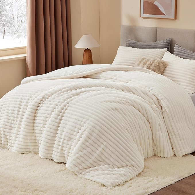 BEDELITE Fleece Twin Comforter Set -Super Soft & Warm Fluffy Cream White Bedding, Luxury Fuzzy Heavy Bed Set for Winter with 1 Pillow case