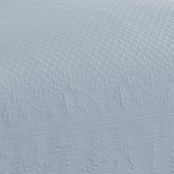 King Charles Modern Farmhouse Floral Matelasse Bedspread, 100% Cotton Breathable Bedding, Full/Queen, Blue