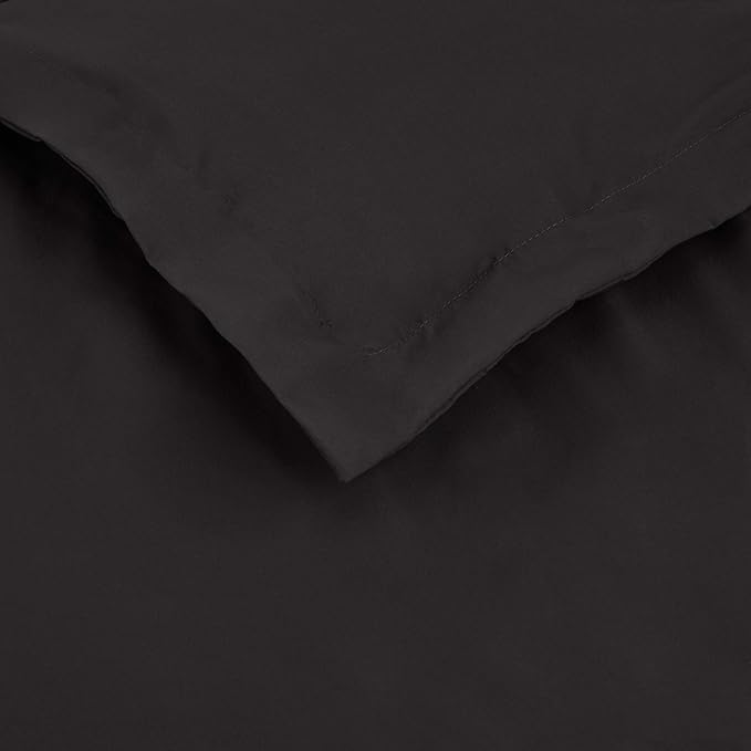 Amazon Basics Lightweight Microfiber 3-Piece Duvet Cover Set with Zipper Closure, Full/Queen, Black, Solid