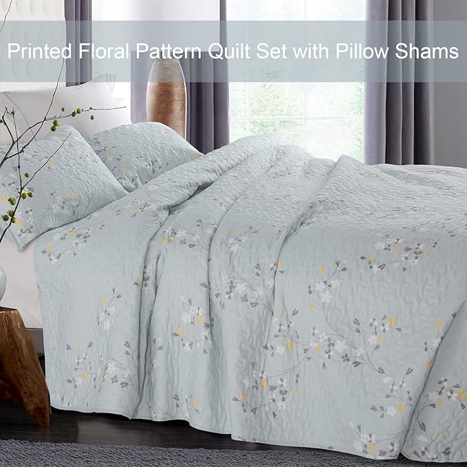 Exclusivo Mezcla Reversible Boho Quilts King Size, Light Blue Bedspreads Lightweight Coverlet All Season Flowers Quilt Bedding Set with Printed Floral Pattern (1 Quilt, 2 Pillow Shams)