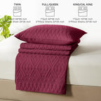 akkialla King/Cal King Quilt Set, Burgundy Lightweight Microfiber Bedspread Coverlet, Boho Geometric Pattern, Soft All-Season Bedding, 3-Piece (1 Quilt, 2 Pillow Shams)