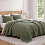 WRENSONGE Queen Quilt-3 Pieces Lightweight Bedspreads Olive Green Queen Size Quilt Bedding Set for All Seasons, Soft Summer Coverlet with 2 Pillow Shams Suitable for Bed & Couch