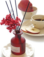 Reed Diffuser Set – Scented Diffuser with Sticks Home Fragrance Diffusers for Home Reed Diffuser for Bathroom Shelf Decor (4.06oz Gardenia White Tea)
